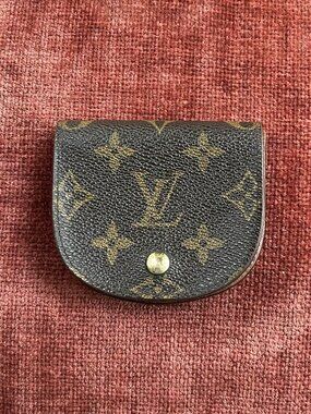 LOUIS VUITTON Monogram Porte Monnaie Gousset Coin Purse